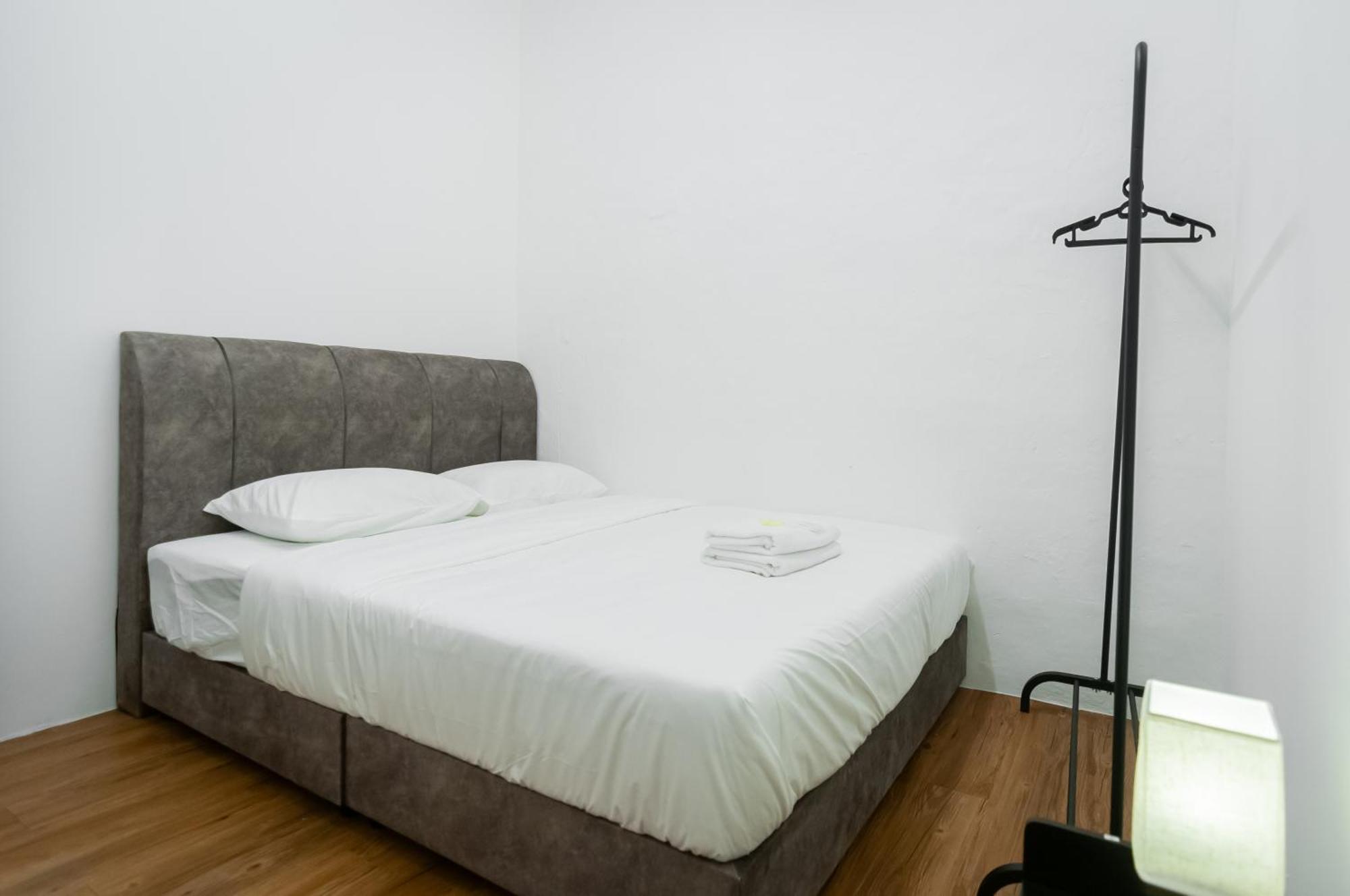 Aayu Seckchuan George Town Penang Hostel Buitenkant foto